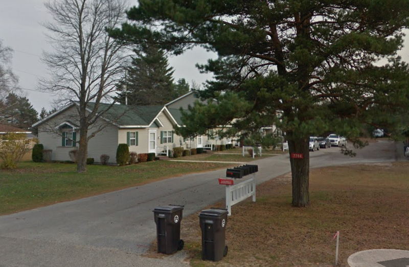 Tahquamenon Cabins - Street View Of The Lot Now (newer photo)
